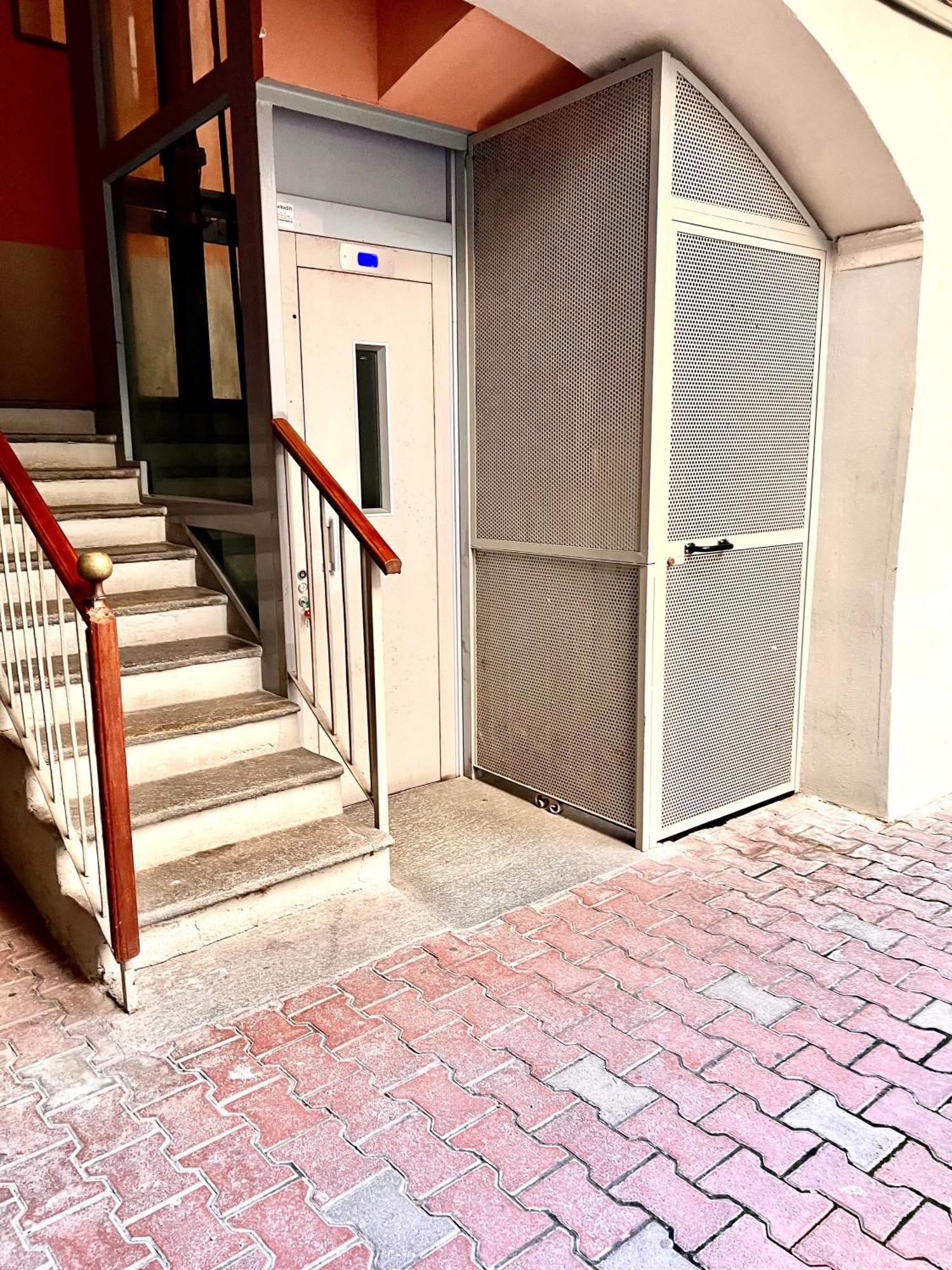 Appartamento In Centro Storico "La Casa Di Cri" Άστι Εξωτερικό φωτογραφία